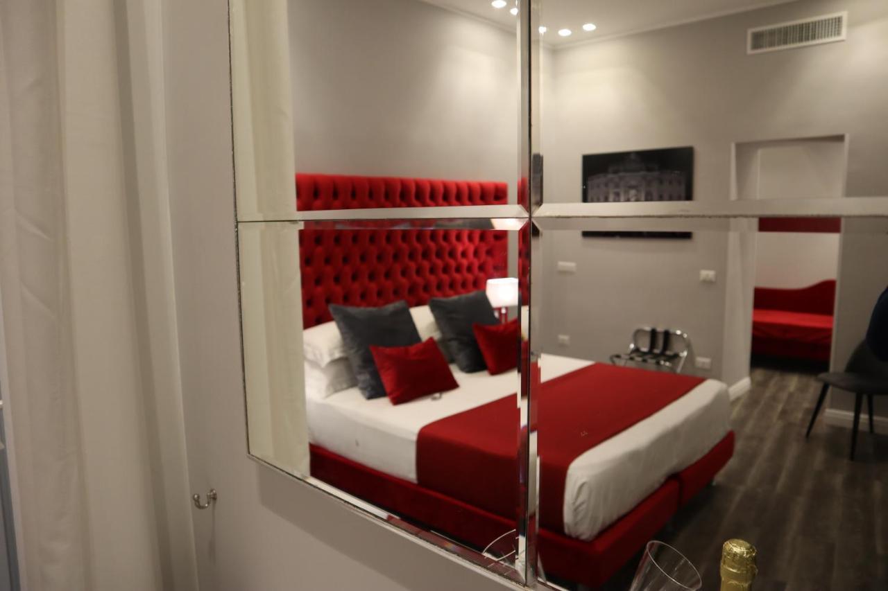 Millina Suites In Navona Rome Bagian luar foto