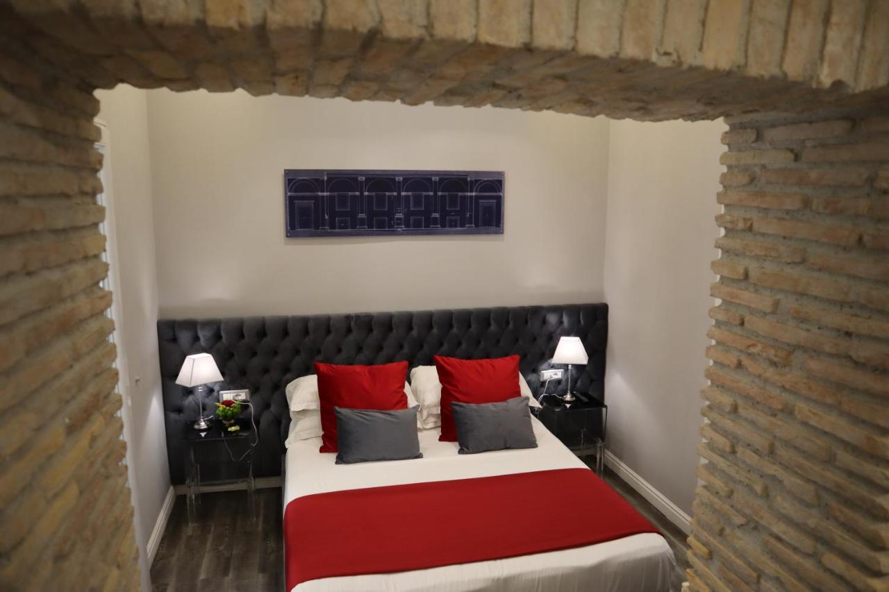 Millina Suites In Navona Rome Bagian luar foto